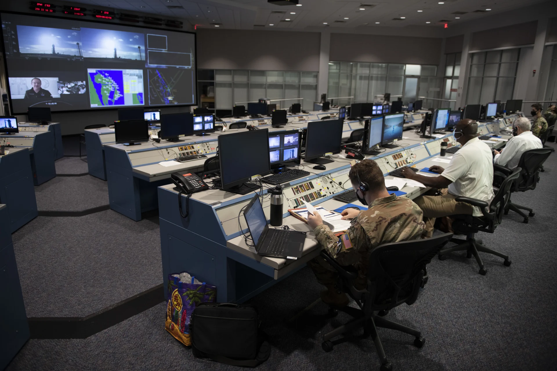 Range operations inside the Morrell Operations Center during Inspiration4.